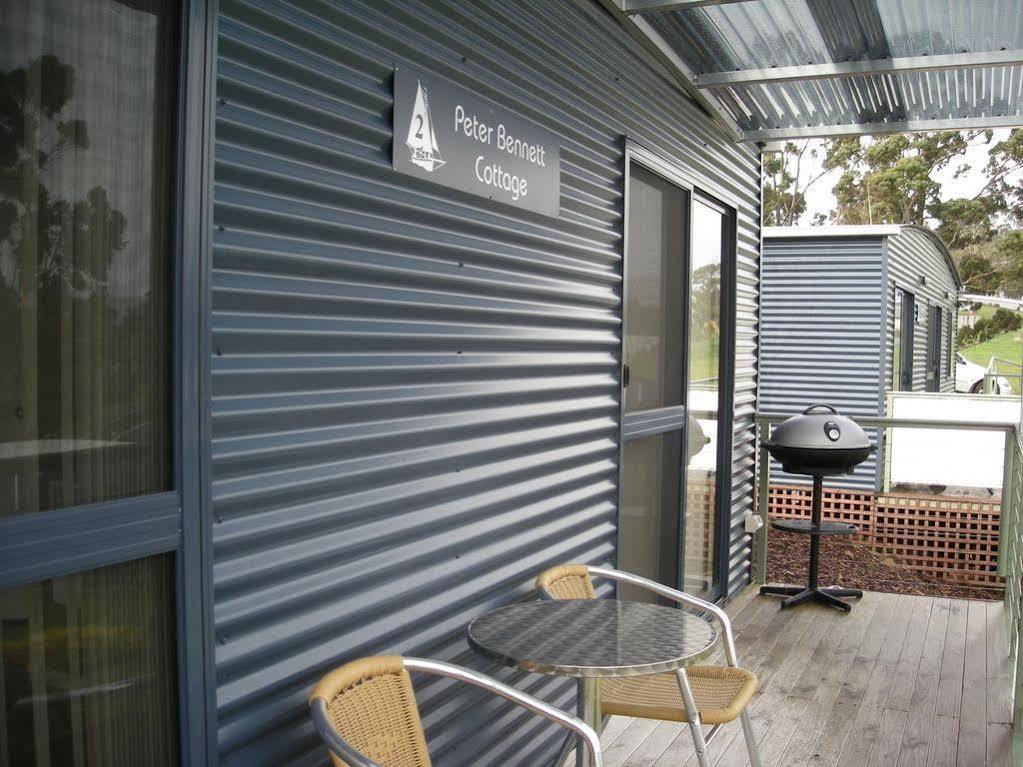 休昂港恩小屋酒店 Port Huon 外观 照片